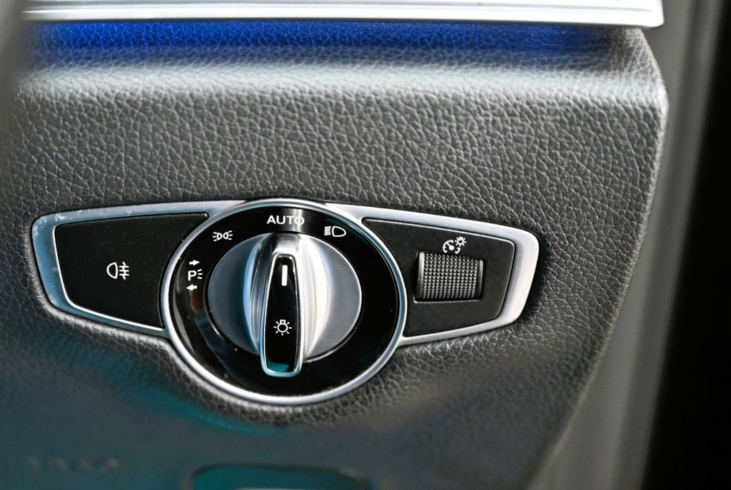 Used Mercedes-Benz E Class 2016 for sale - 76623263: Photo 29