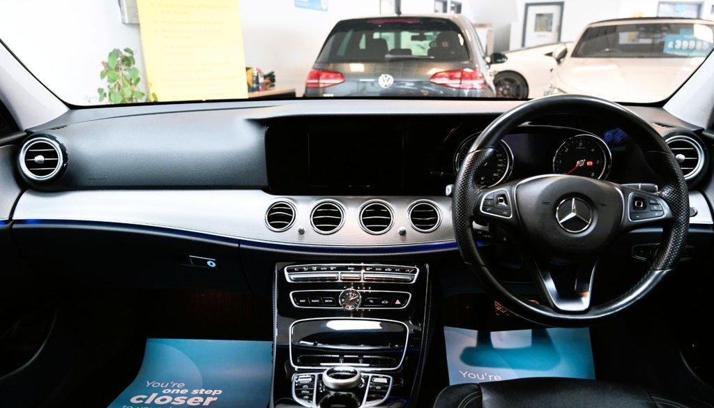 Used Mercedes-Benz E Class 2016 for sale - 76623263: Photo 3