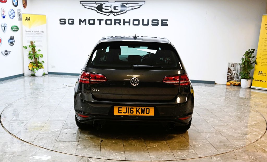 Used Volkswagen Golf 2016 for sale - 76586672: Photo 10