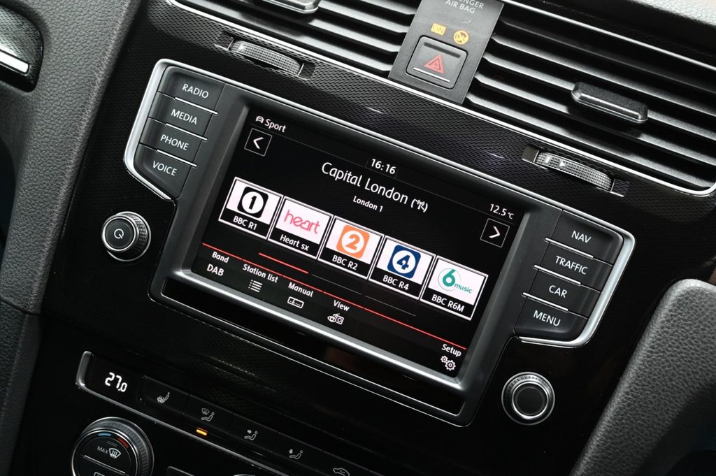 Used Volkswagen Golf 2016 for sale - 76586672: Photo 24