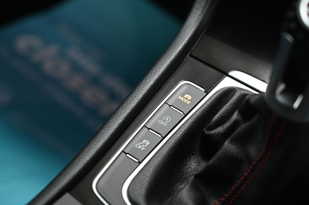 Used Volkswagen Golf 2016 for sale - 76586672: Photo 27