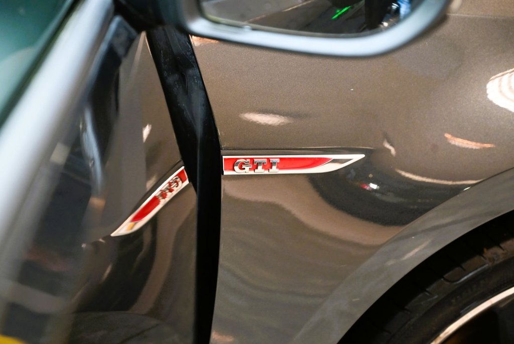 Used Volkswagen Golf 2016 for sale - 76586672: Photo 29