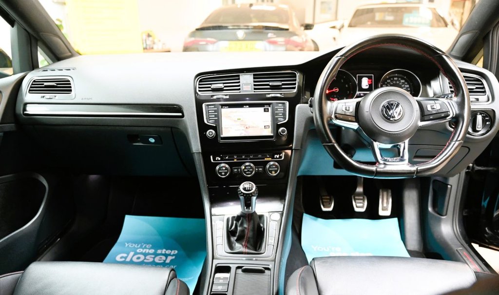 Used Volkswagen Golf 2016 for sale - 76586672: Photo 3