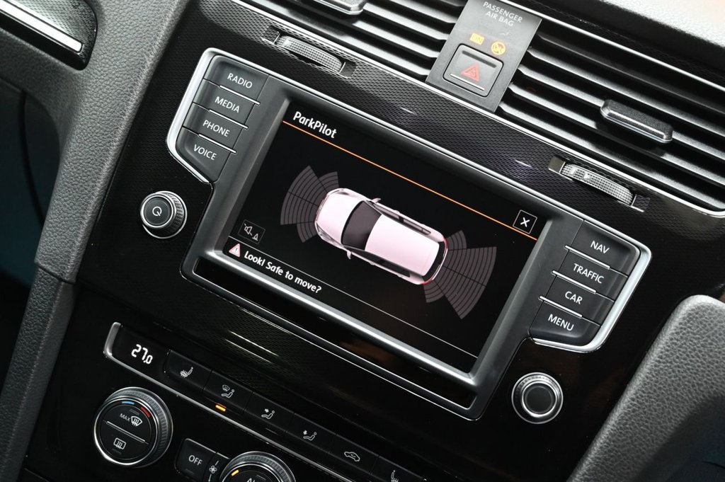 Used Volkswagen Golf 2016 for sale - 76586672: Photo 6