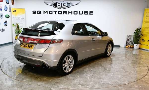 Used Honda Civic 2010 for sale - 76261355: Photo 17