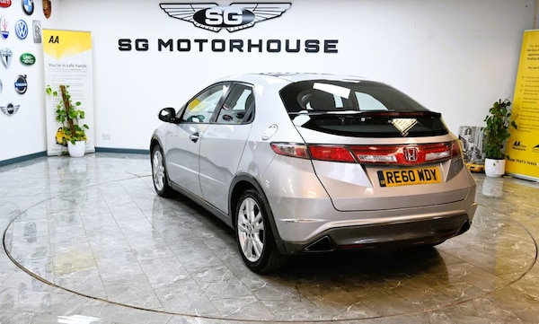 Used Honda Civic 2010 for sale - 76261355: Photo 19