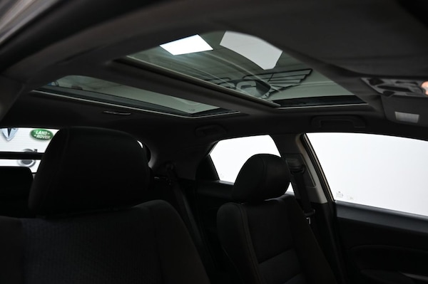 Used Honda Civic 2010 for sale - 76261355: Photo 4