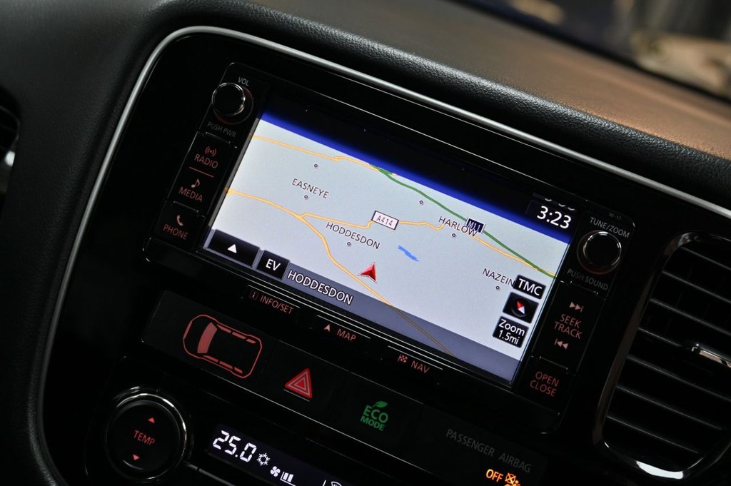 Used Mitsubishi Outlander 2017 for sale - 76482106: Photo 12