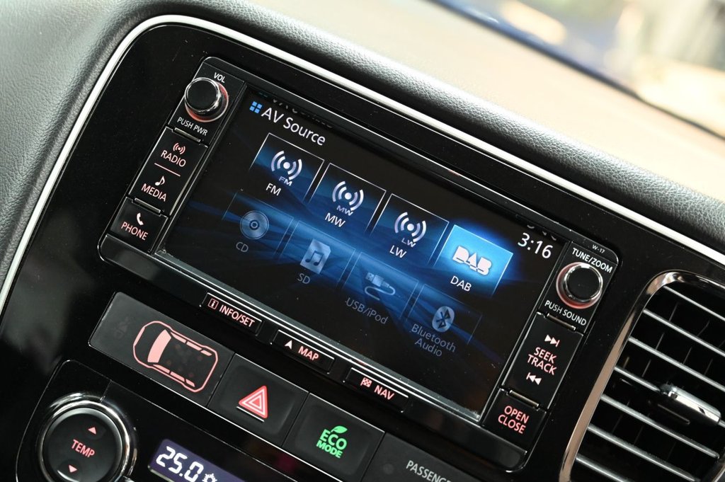 Used Mitsubishi Outlander 2017 for sale - 76482106: Photo 17