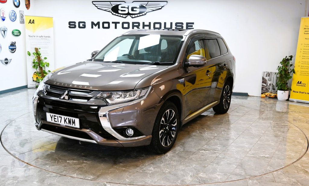 Used Mitsubishi Outlander 2017 for sale - 76482106: Photo 41