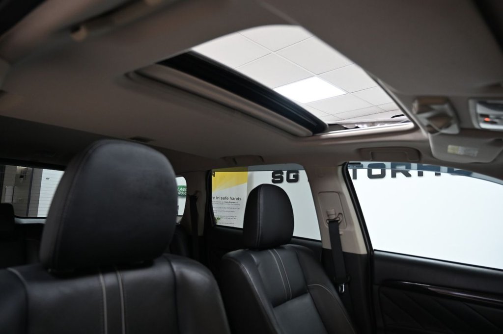 Used Mitsubishi Outlander 2017 for sale - 76482106: Photo 5