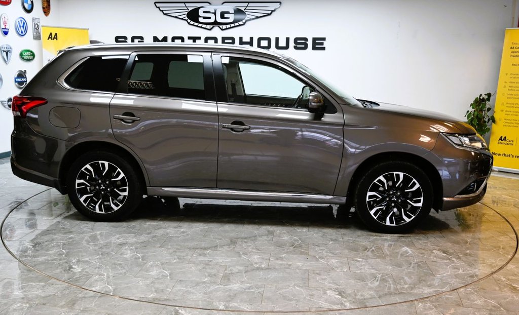Used Mitsubishi Outlander 2017 for sale - 76482106: Photo 7