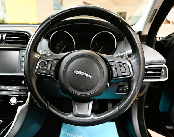 Used Jaguar XE 2017 for sale - 76313137: Photo 12