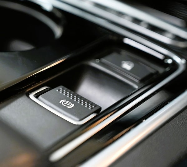 Used Jaguar XE 2017 for sale - 76313137: Photo 17
