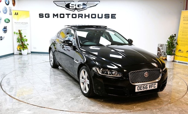 Used Jaguar XE 2017 for sale - 76313137: Photo 35
