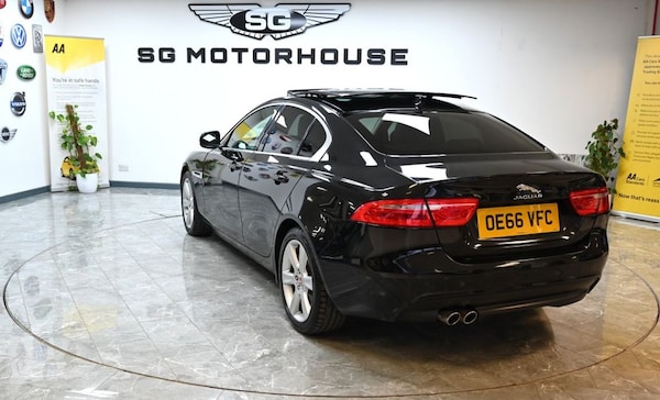 Used Jaguar XE 2017 for sale - 76313137: Photo 38