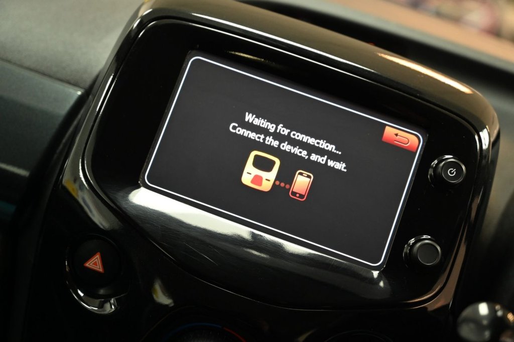 Used Toyota AYGO 2014 for sale - 76514567: Photo 22