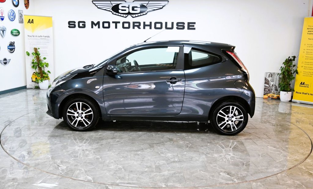 Used Toyota AYGO 2014 for sale - 76514567: Photo 9