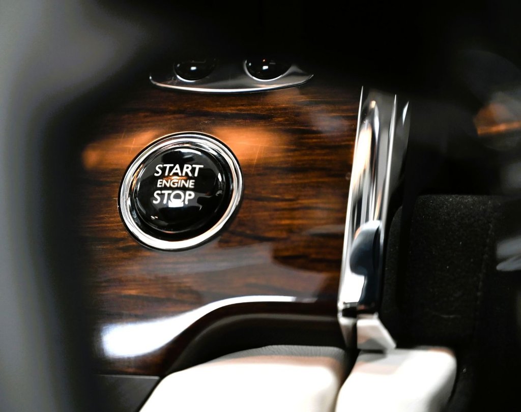 Used Rolls-Royce Ghost 2014 for sale - 77941802: Photo 32