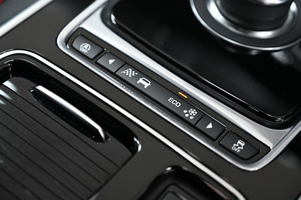 Used Jaguar XE 2018 for sale - 78036464: Photo 19