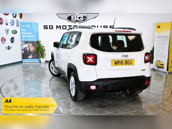 Used Jeep Renegade 2016 for sale - 79238138: Photo
