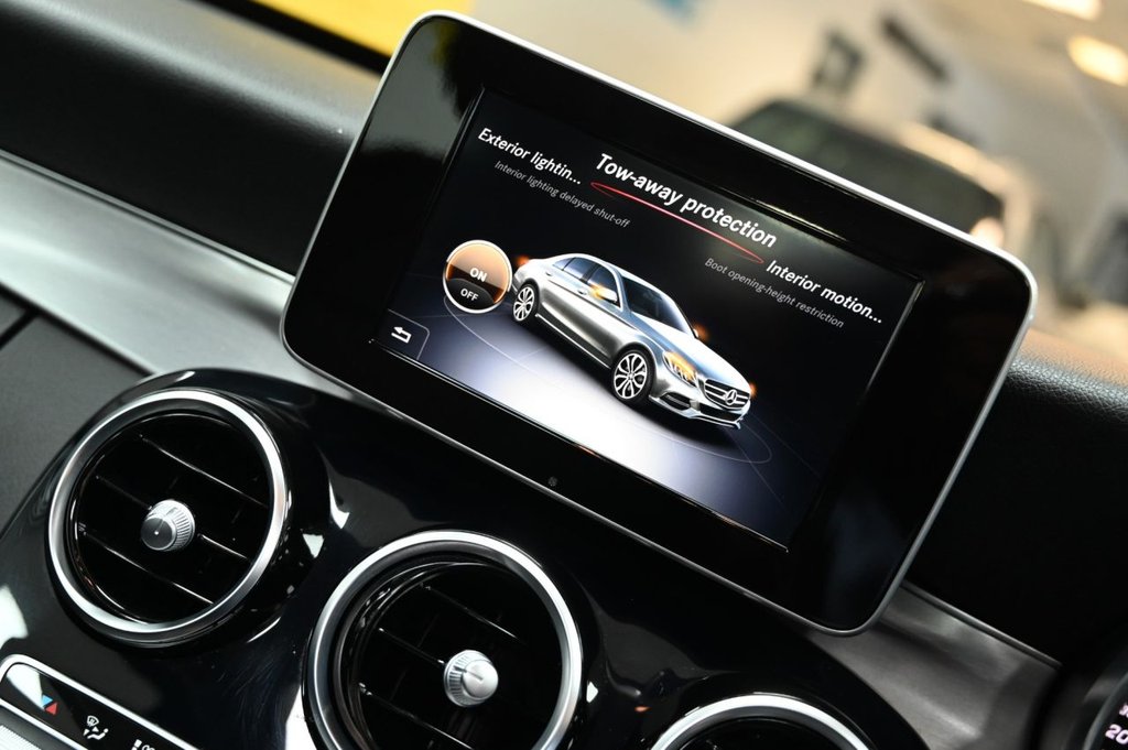 Used Mercedes-Benz C Class 2018 for sale - 77313291: Photo 37