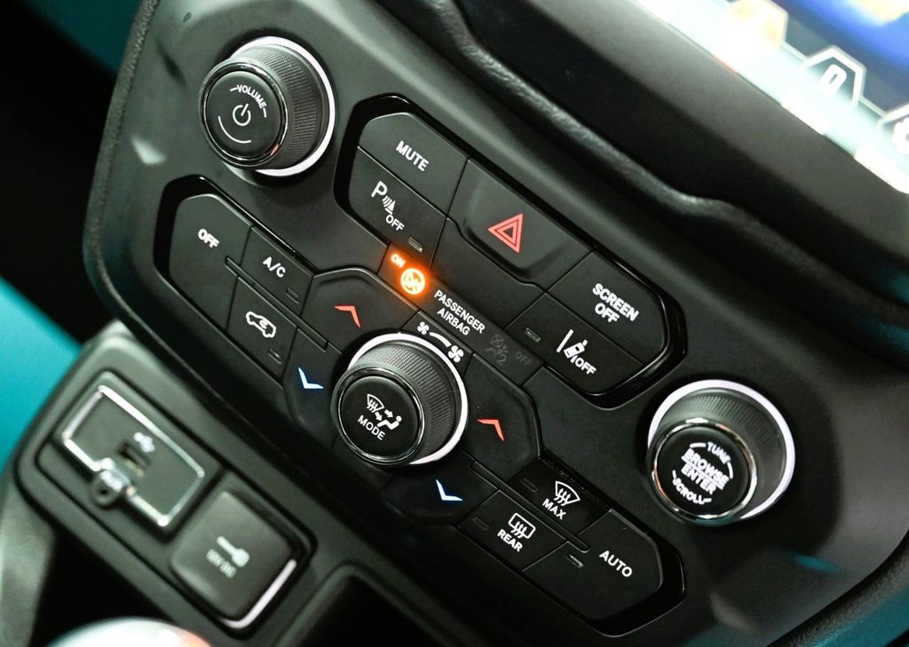 Used Jeep Renegade 2021 for sale - 77841383: Photo 20