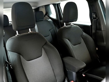 Used Jeep Renegade 2021 for sale - 77841383: Photo