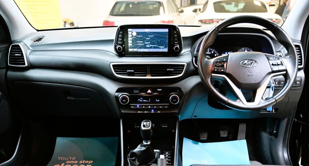 Used Hyundai TUCSON 2019 for sale - 76900611: Photo 3