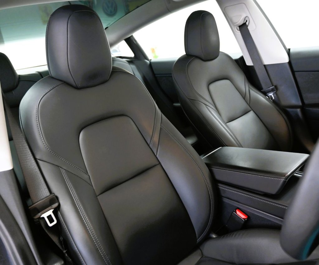 Used Tesla Model 3 2021 for sale - 76586669: Photo 4