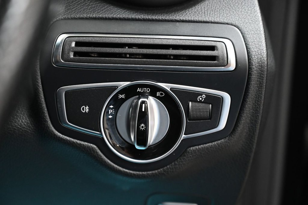 Used Mercedes-Benz C Class 2016 for sale - 76520423: Photo 16