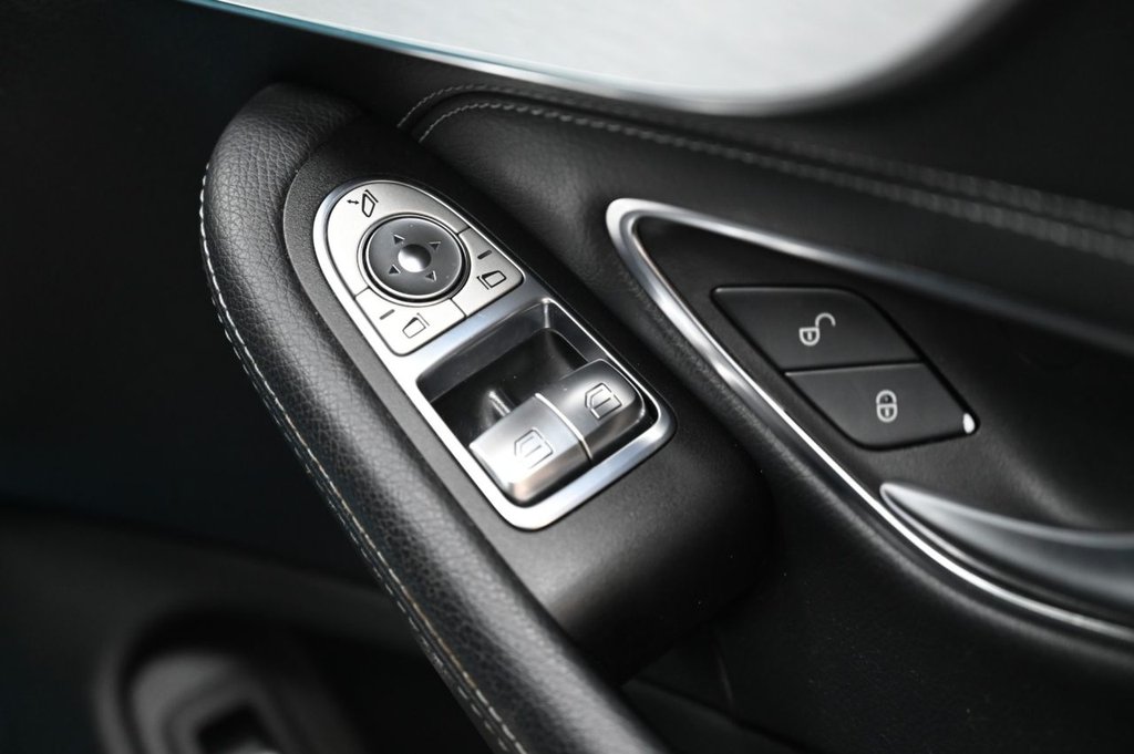 Used Mercedes-Benz C Class 2016 for sale - 76520423: Photo 28