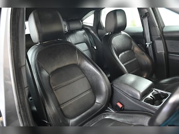 Used Jaguar E-Pace 2018 for sale - 78677828: Photo