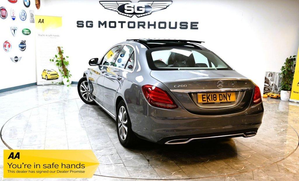 Used Mercedes-Benz C Class 2018 for sale - 78030252: Photo 2