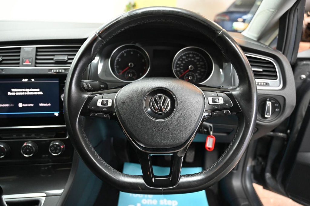 Used Volkswagen Golf 2017 for sale - 76139881: Photo 13