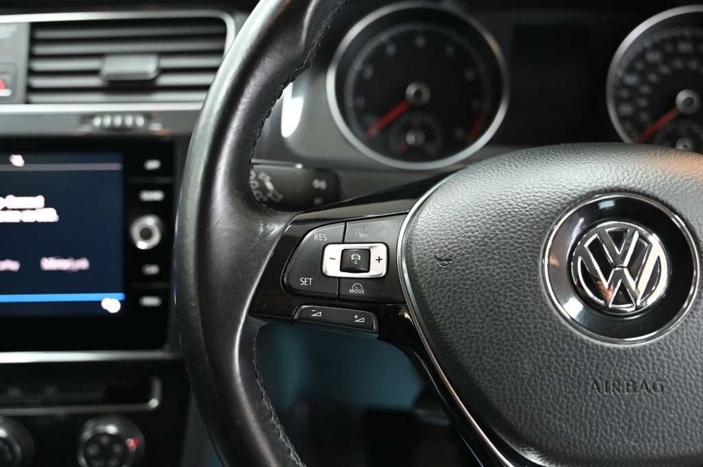 Used Volkswagen Golf 2017 for sale - 76139881: Photo 23