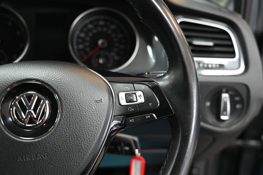 Used Volkswagen Golf 2017 for sale - 76139881: Photo 24