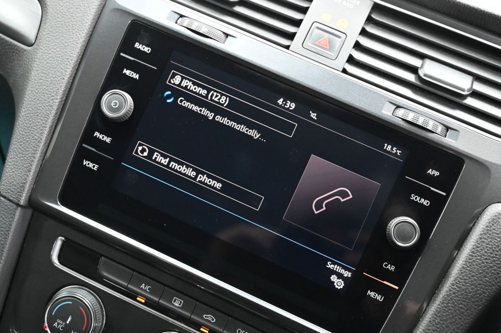 Used Volkswagen Golf 2017 for sale - 76139881: Photo 25