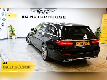 Used Mercedes-Benz E Class 2018 for sale - 76417901: Photo