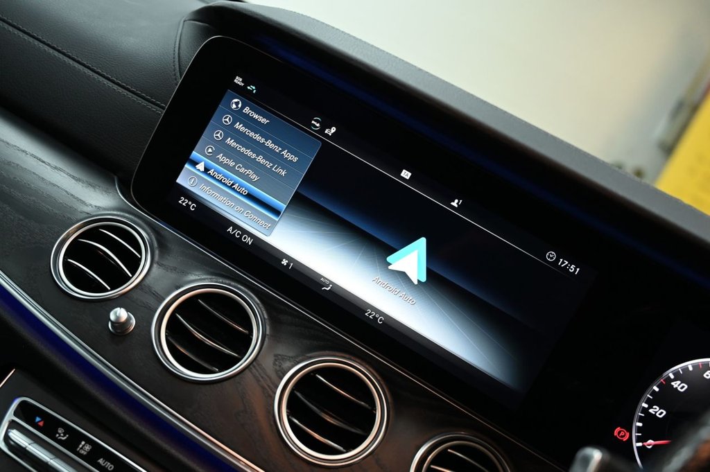 Used Mercedes-Benz E Class 2018 for sale - 76417901: Photo 34