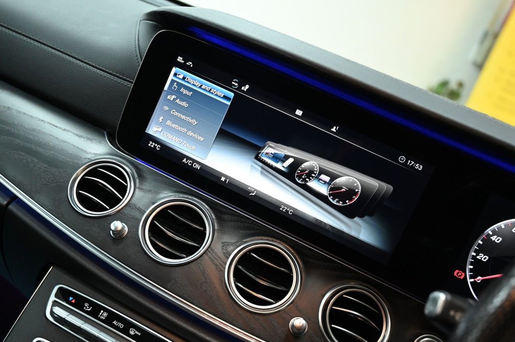 Used Mercedes-Benz E Class 2018 for sale - 76417901: Photo 37