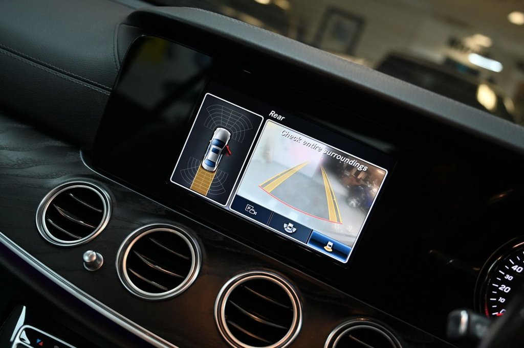 Used Mercedes-Benz E Class 2017 for sale - 76520414: Photo 28