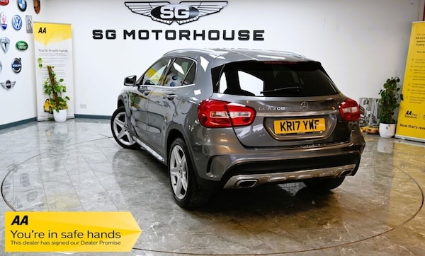 Used Mercedes-Benz GLA 2017 for sale - 76086343: Photo 2