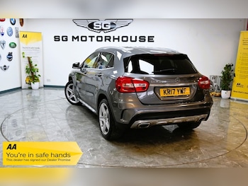 Used Mercedes-Benz GLA 2017 for sale - 76086343: Photo 2