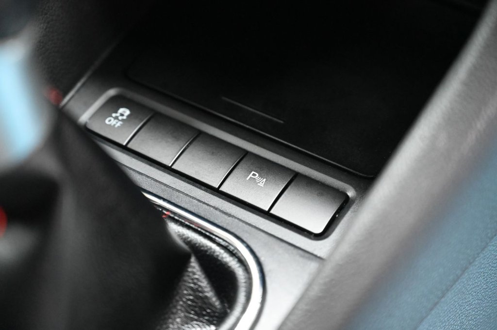 Used Volkswagen Golf 2012 for sale - 78102604: Photo 19