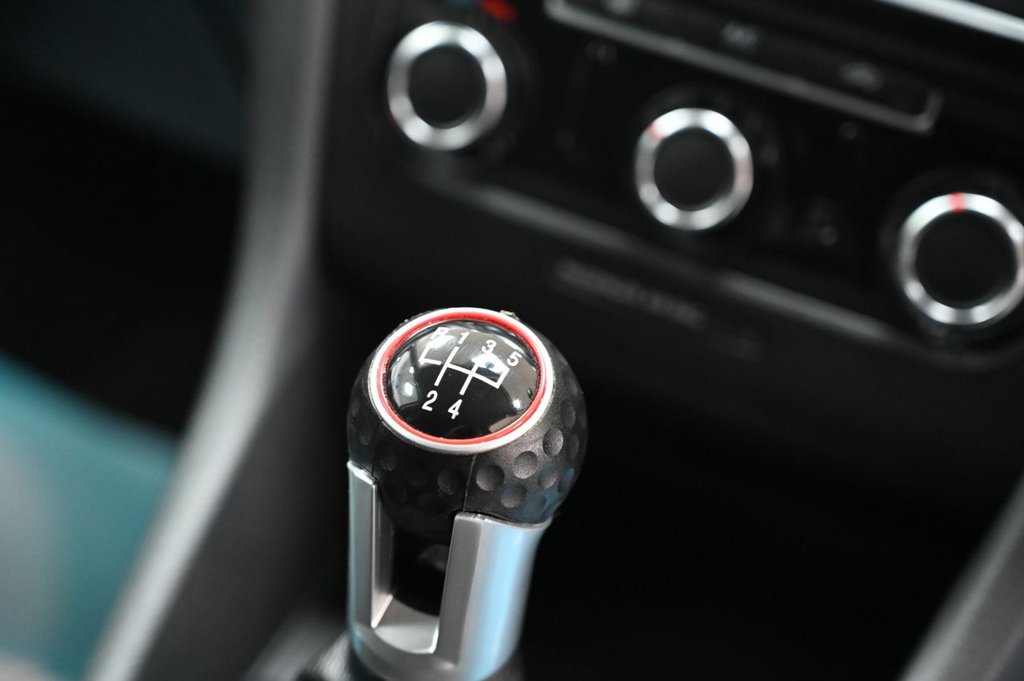 Used Volkswagen Golf 2012 for sale - 78102604: Photo 20