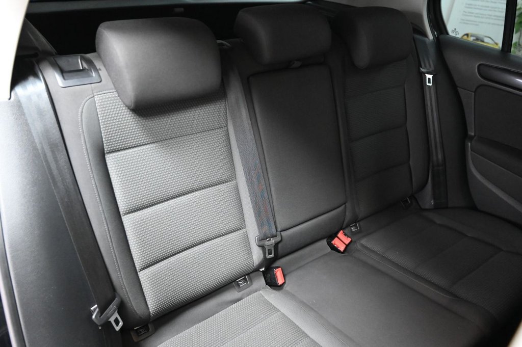 Used Volkswagen Golf 2012 for sale - 78102604: Photo 24