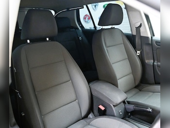 Used Volkswagen Golf 2012 for sale - 78102604: Photo