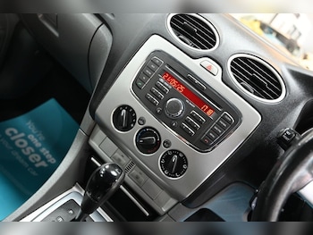 Used Ford Focus 2010 for sale - 78677847: Photo