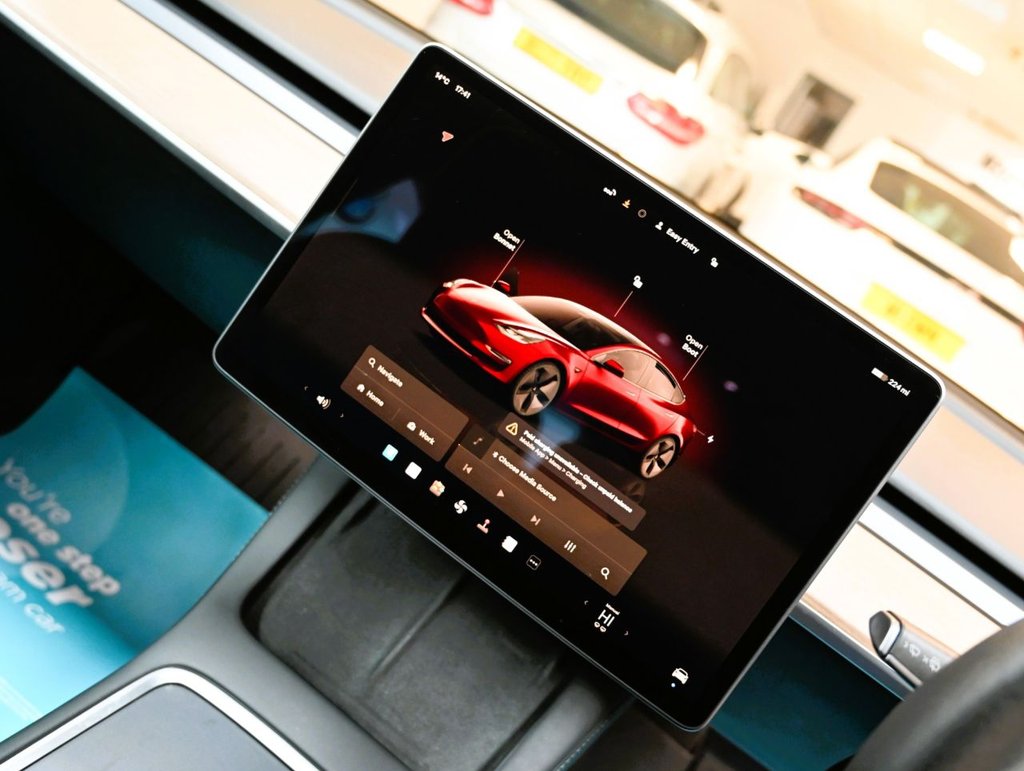 Used Tesla Model 3 2022 for sale - 76977491: Photo 5